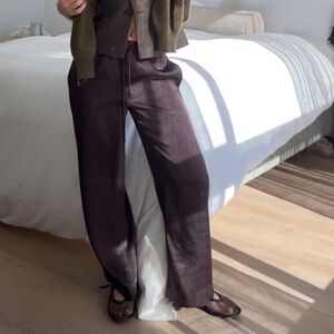 Aritzia satin lodge pants size small